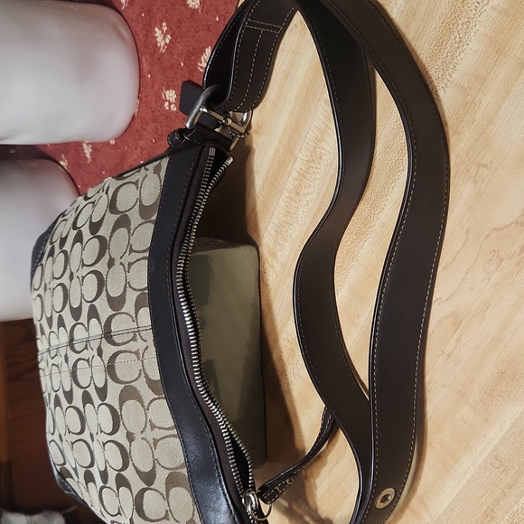 Coach bag. - Picture 12 of 16